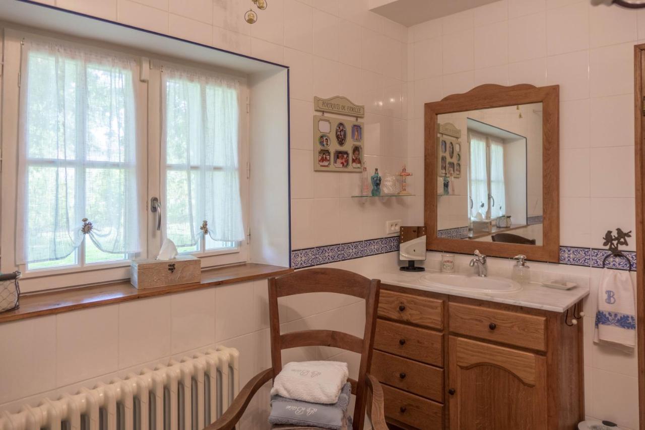 Les Anges Reveurs Bed & Breakfast Neuville-aux-Bois Exterior photo